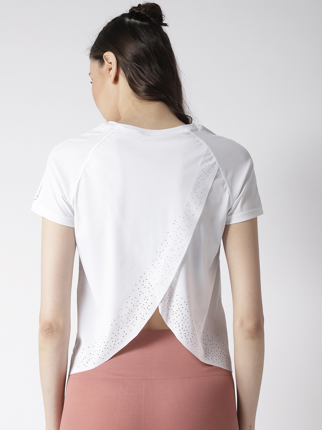 

Fitkin Women White Solid Styled Back Top