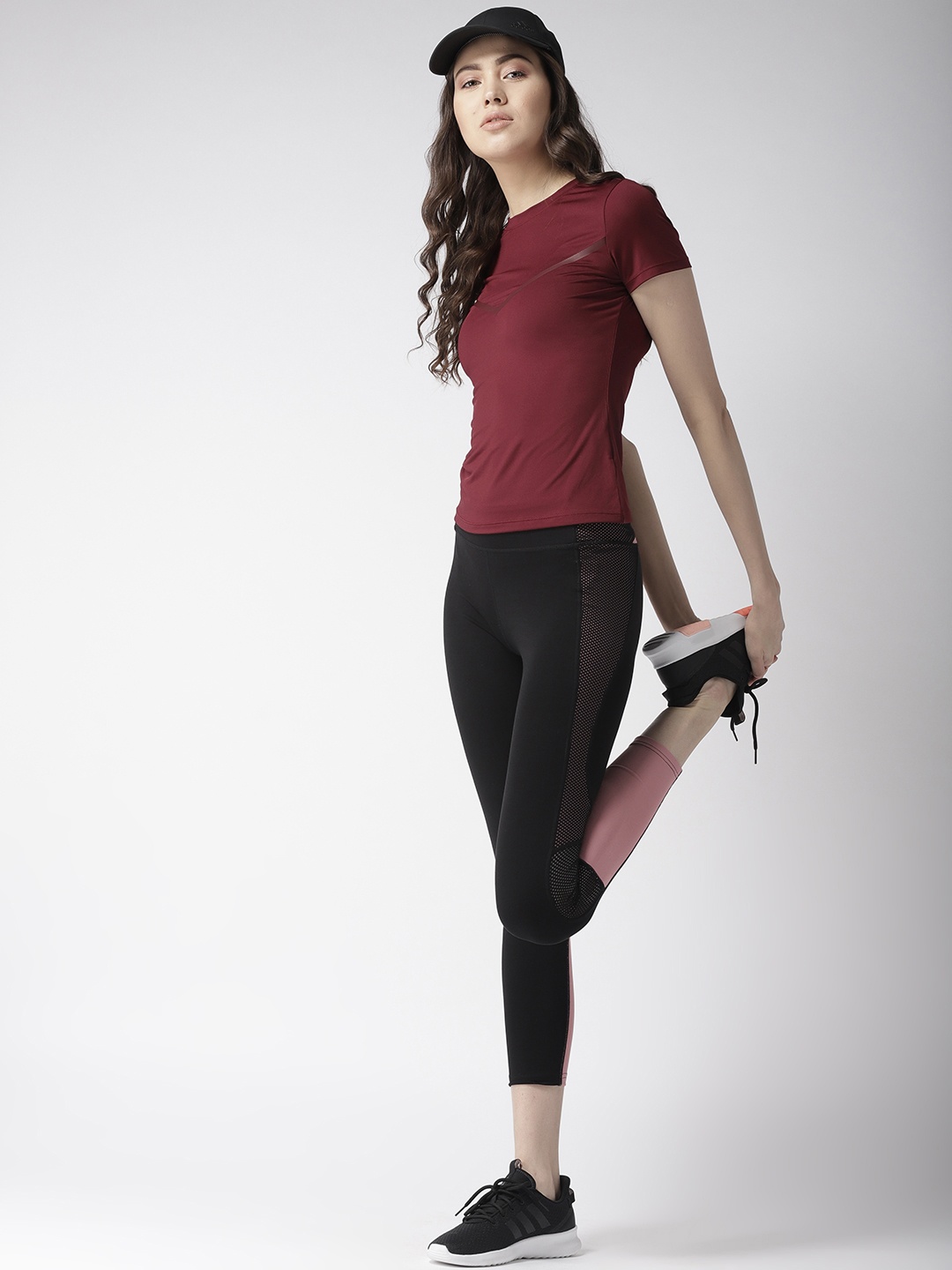 

Fitkin Women Maroon Printed Round Neck Slim Fit Quick Dry T-shirt