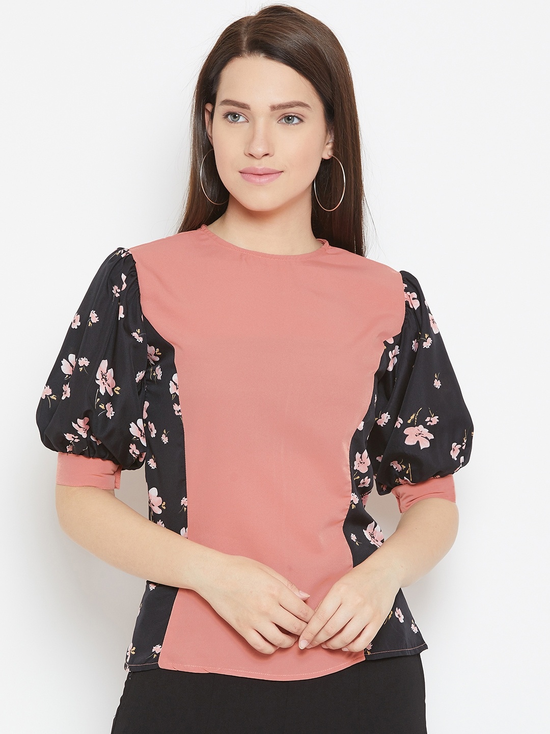 

Alsace Lorraine Paris Women Peach-Coloured & Black Solid Top