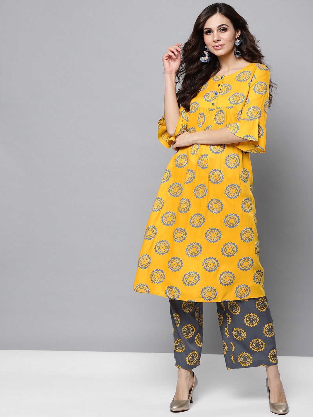 

STREET 9 Women Yellow & Charcoal Grey Printed Kurta with Palazzos