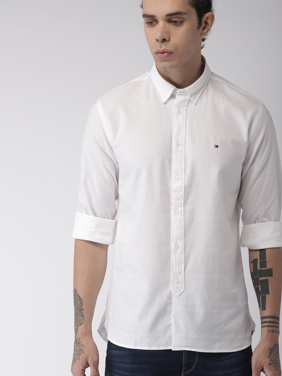 

Tommy Hilfiger Men White Self Design Regular Fit Casual Shirt