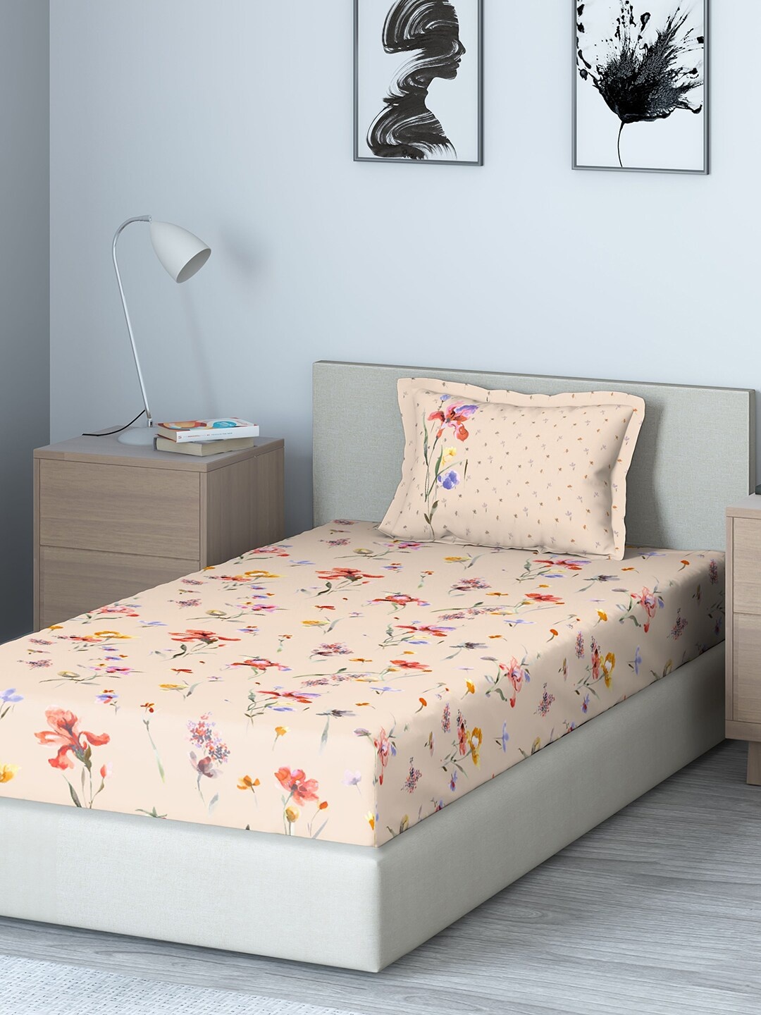 

DDecor Cream-Coloured Floral 140 TC Cotton 1 Single Bedsheet with 1 Pillow Cover