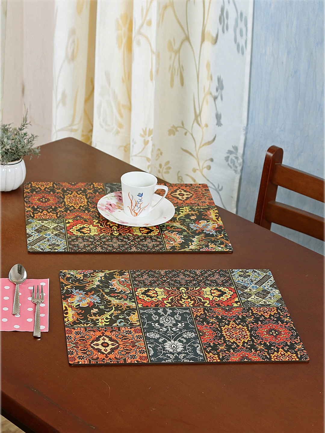 

Reinvention Factory Set of 6 Black & Multicoloured Printed Table Placemats