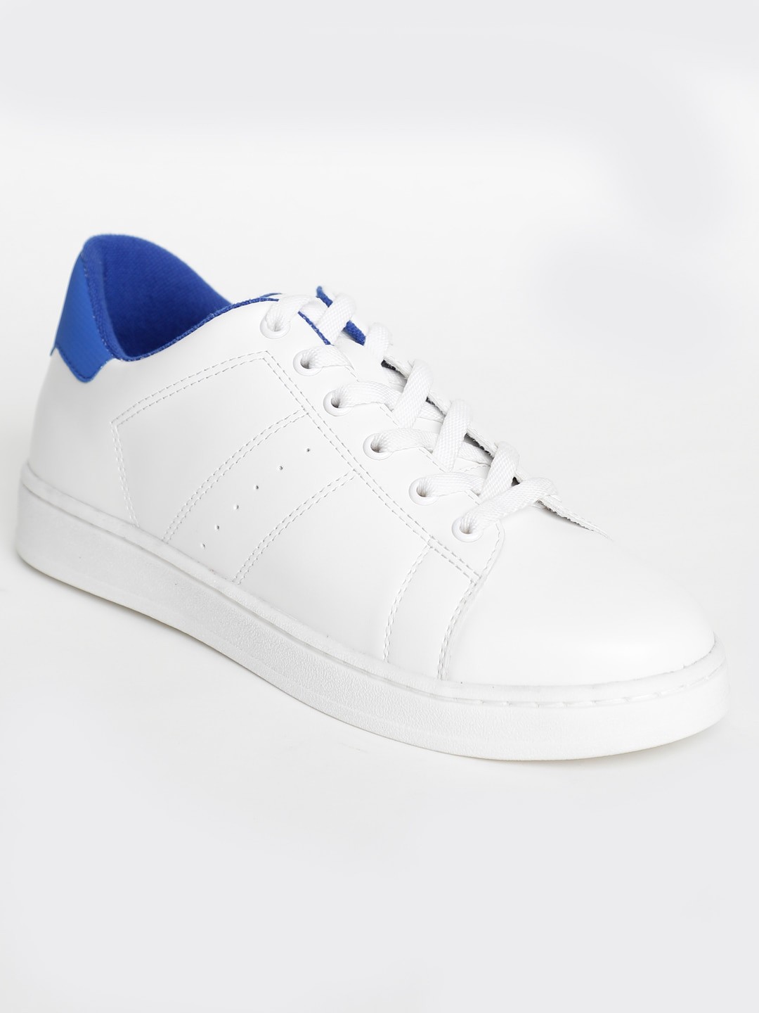 

LOCOMOTIVE Men White Sneakers