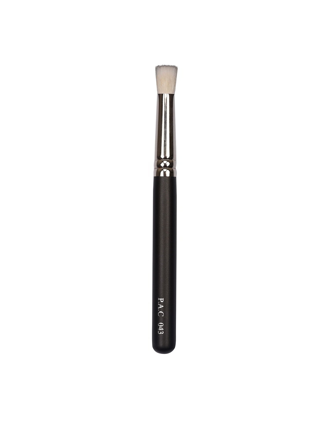 

PAC Black Concealer Brush - 043