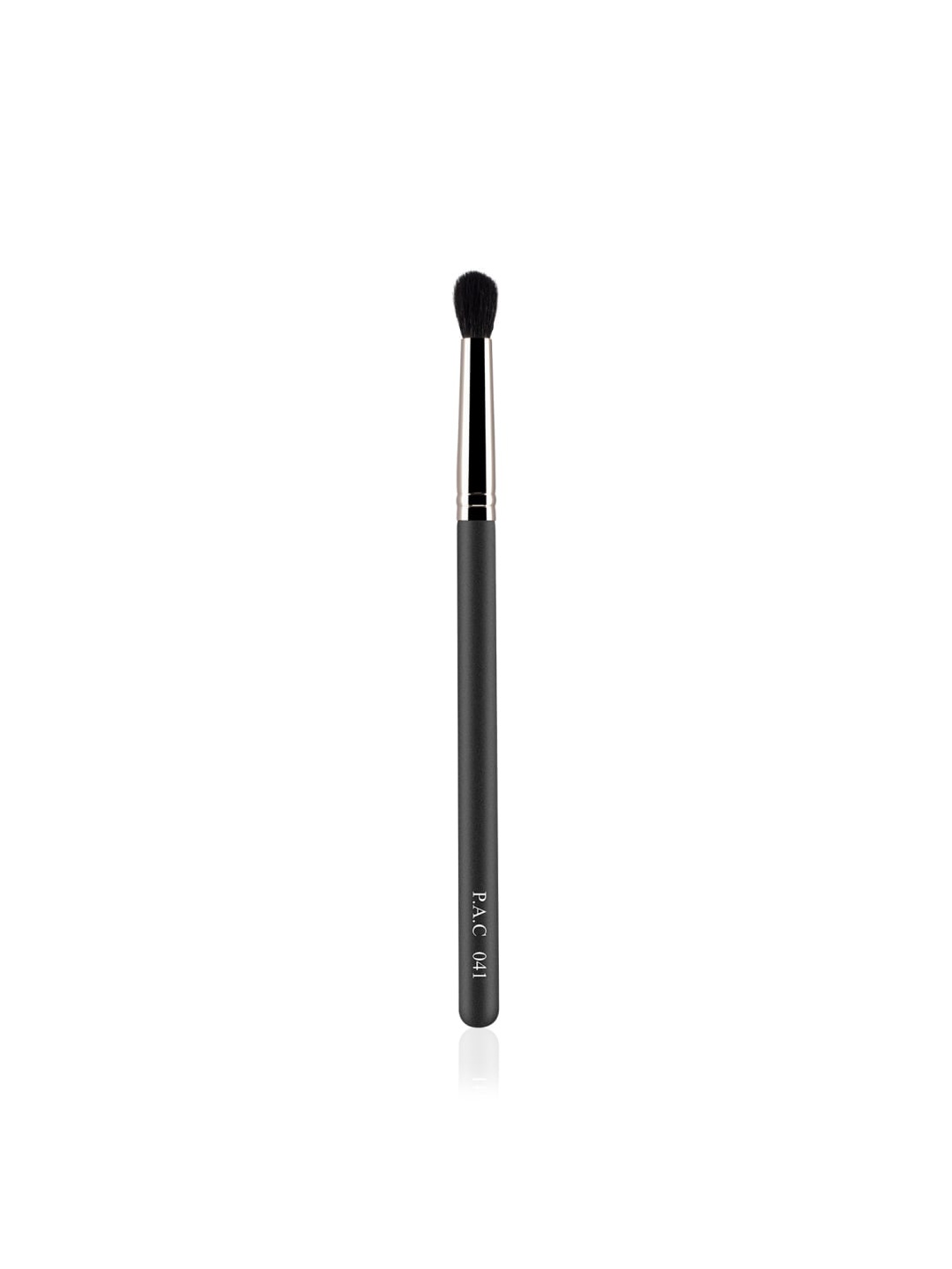 

PAC Eyeshadow Blending Brush 041, Black