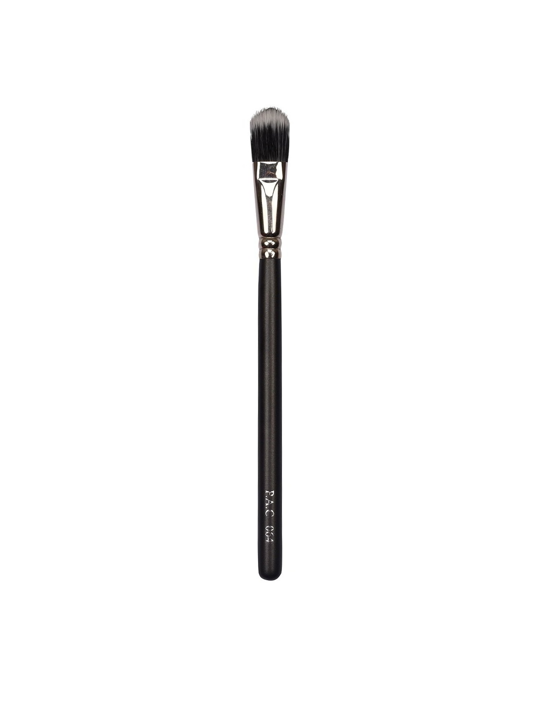 

PAC Black Concealer Brush - 064