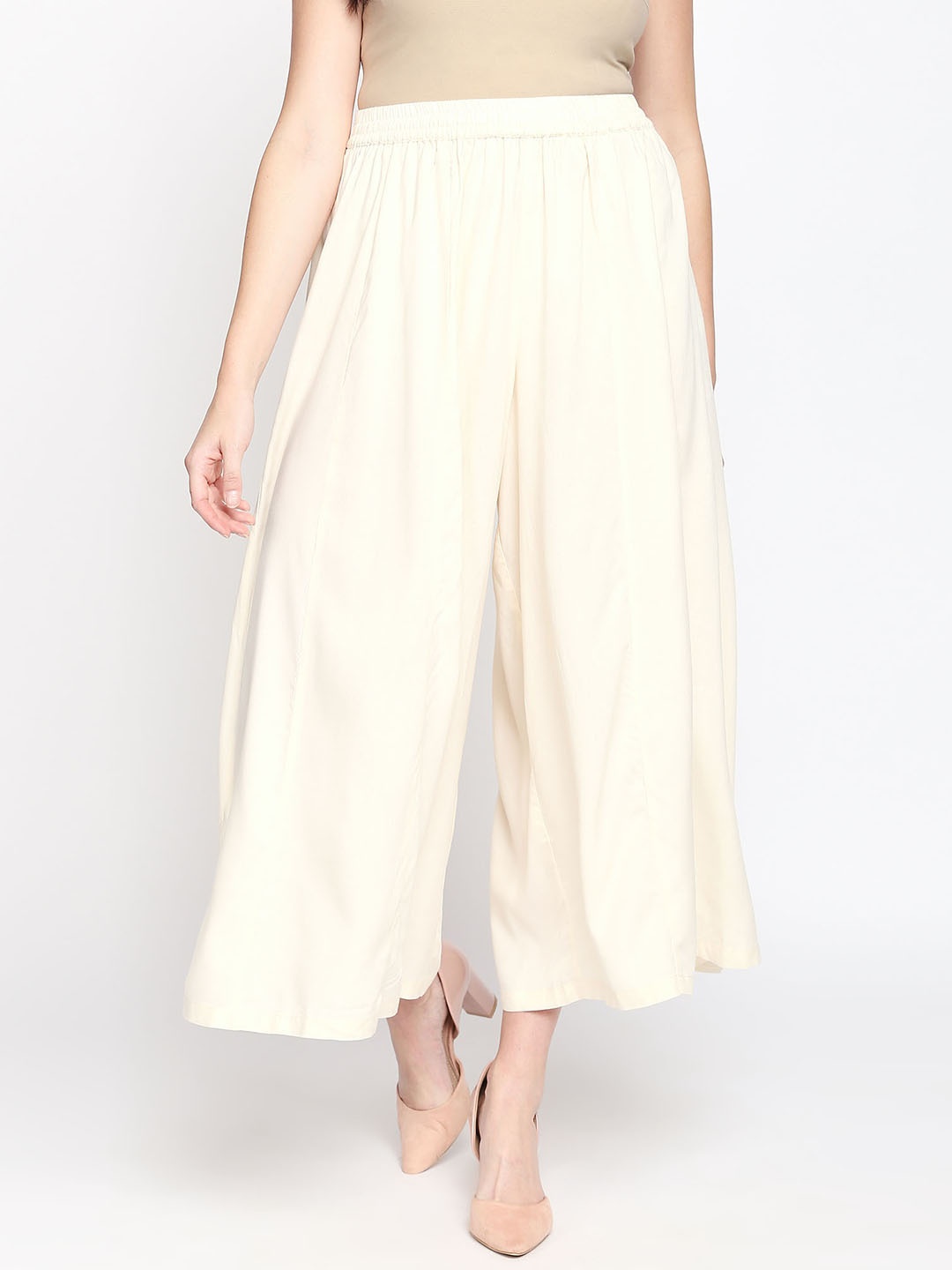 

RANGMANCH BY PANTALOONS Women Off-White Solid Cropped Flared Palazzos