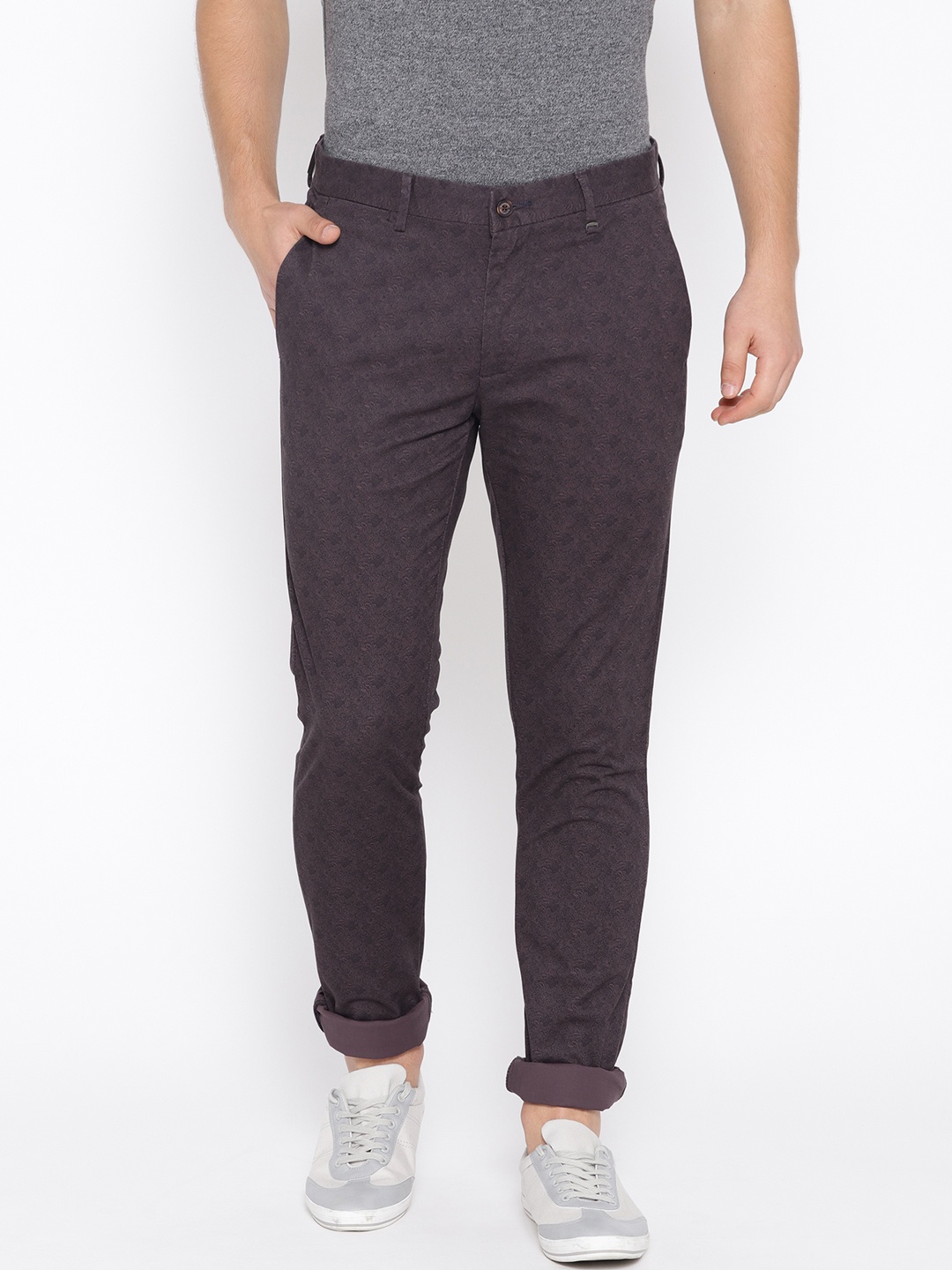 

Blackberrys Men Aubergine & Black Sharp Regular Fit Printed Regular Trousers, Purple