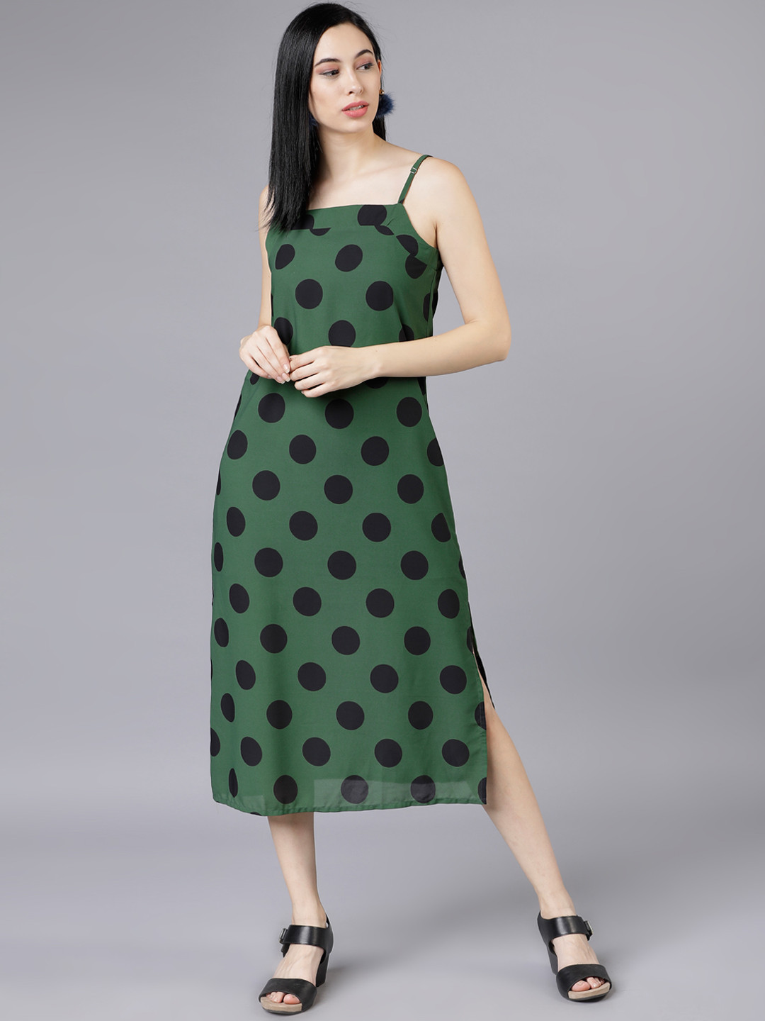 

Tokyo Talkies Women Green & Black Polka Dot Printed Sheath Dress