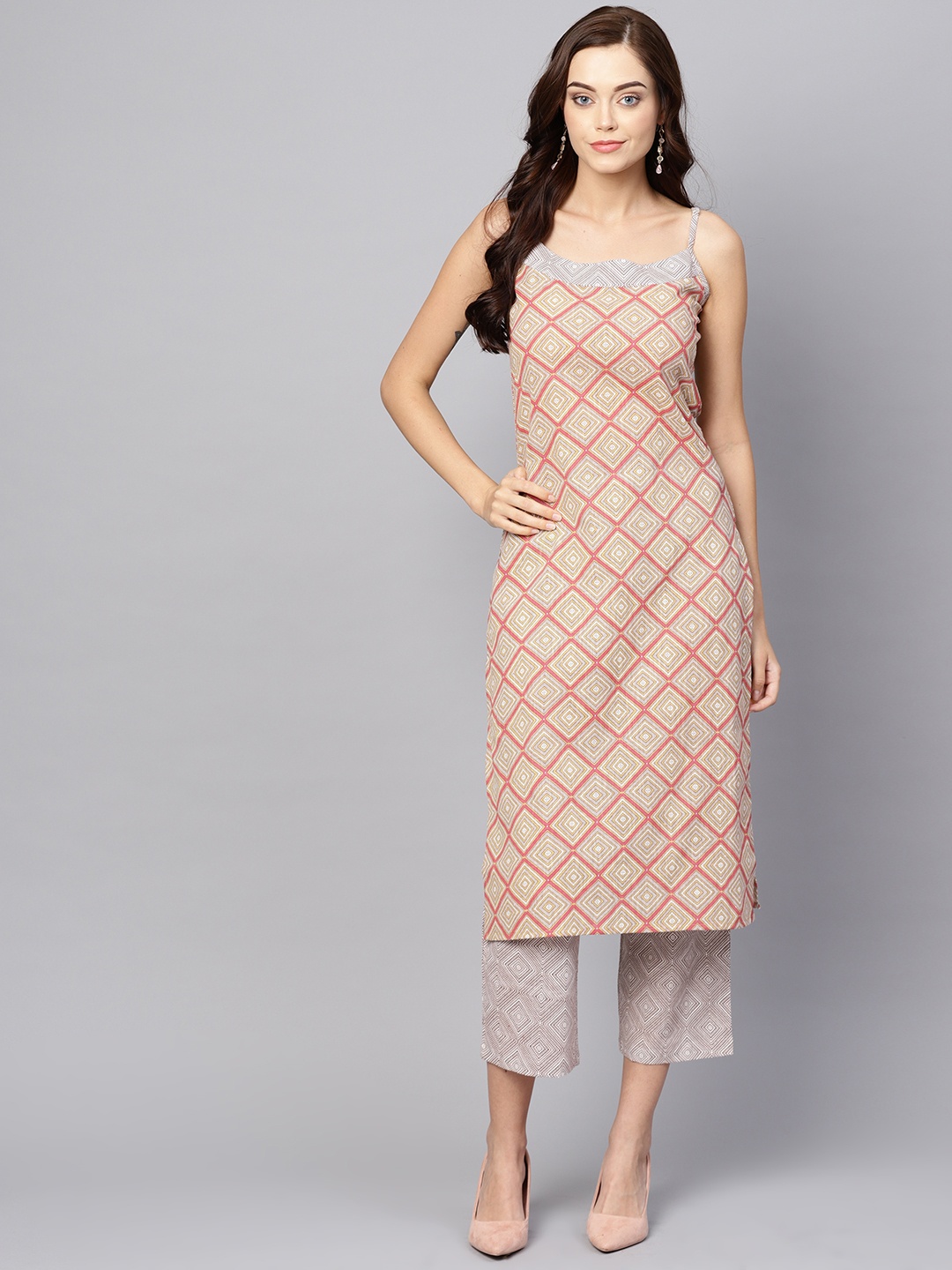 

anayna Women Beige & Pink Printed Kurta with Trousers