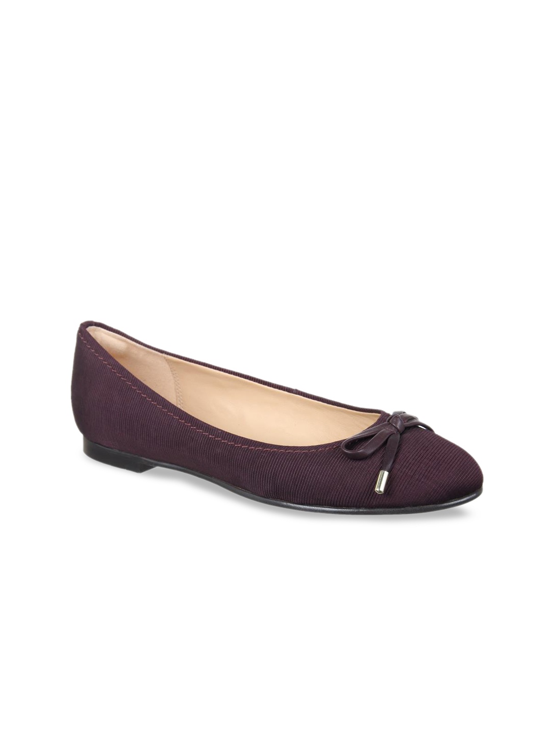 

Clarks Women Purple Textured Leather Ballerinas