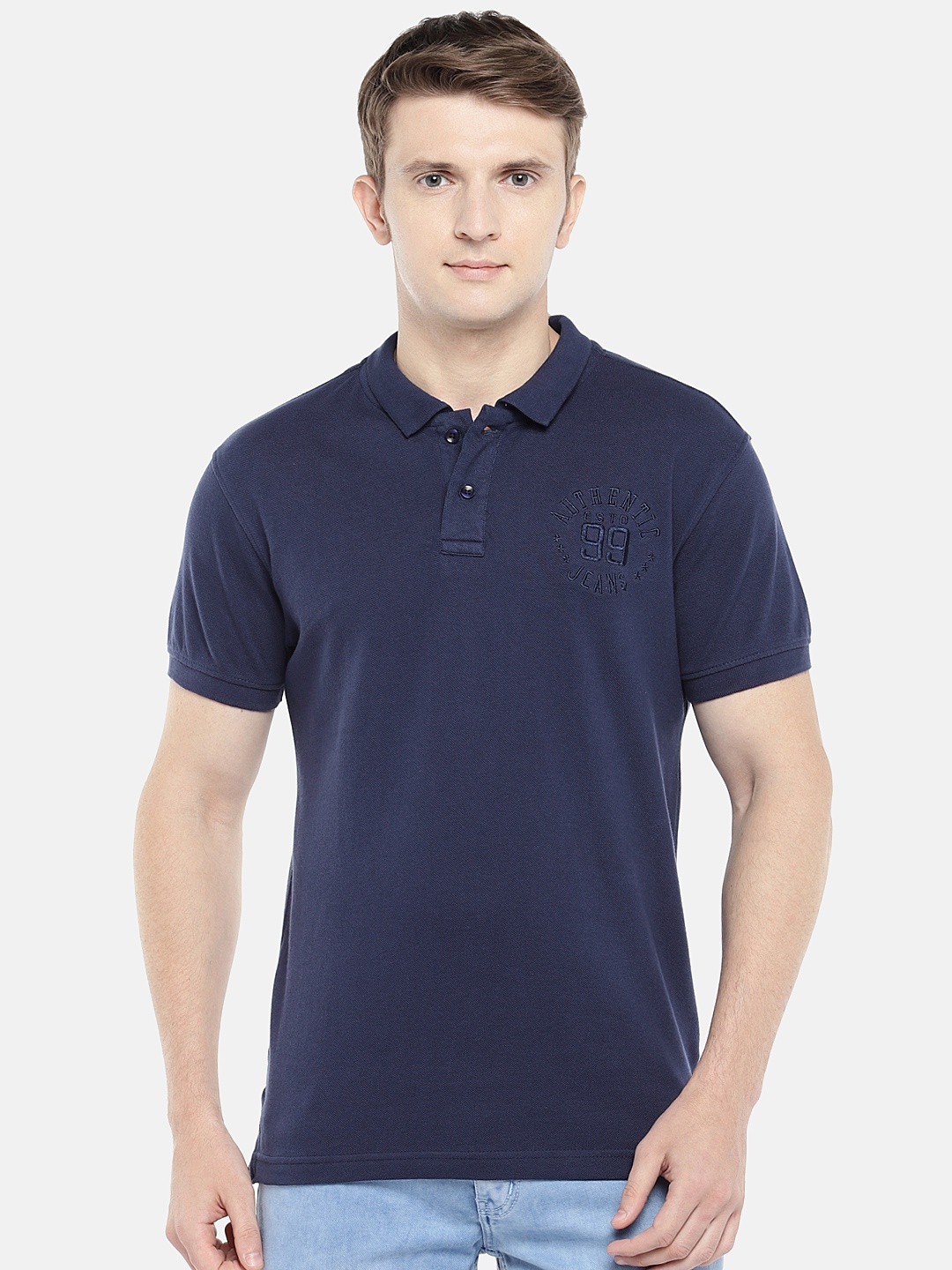 

Globus Men Navy Blue Solid Polo Collar T-shirt
