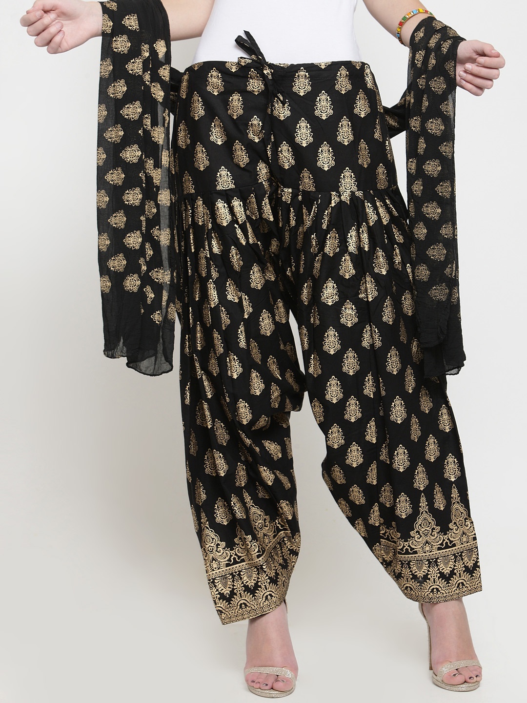 

Clora Creations Black & Gold-Toned Printed Patiala & Dupatta