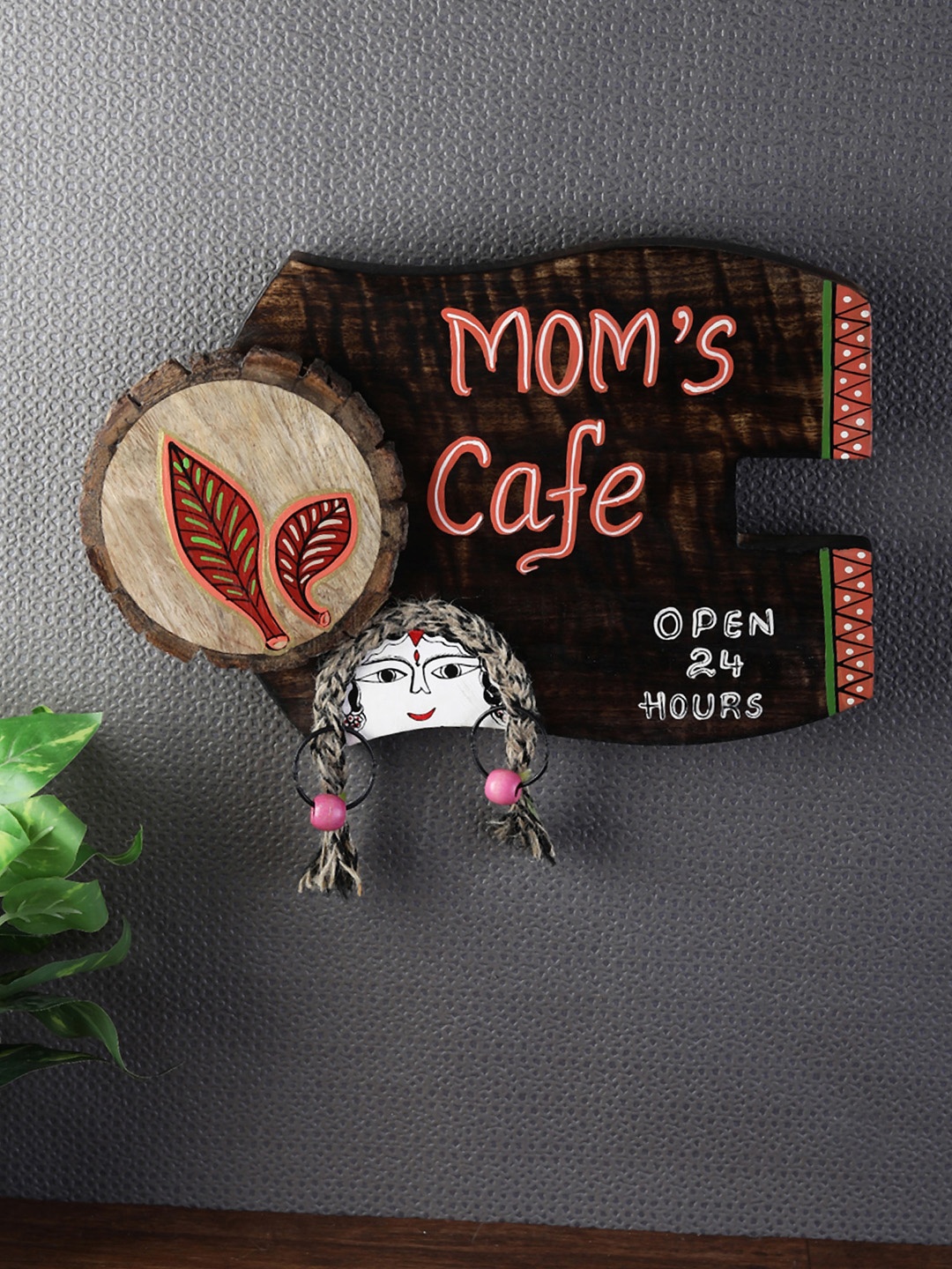 

VarEesha Brown "Mom's Cafe" Wooden Hand Painted Wall Hanging Decorative