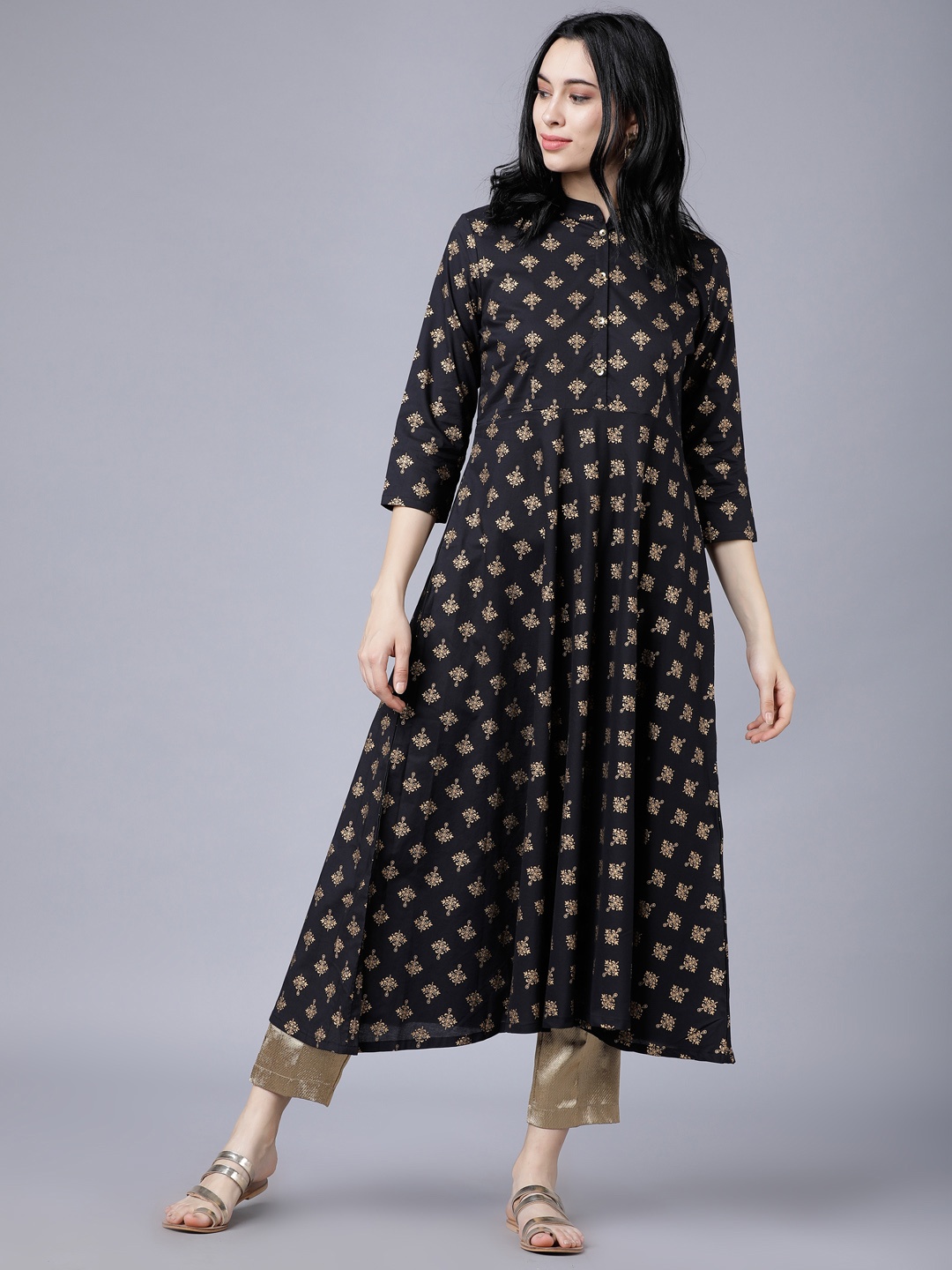 

Vishudh Women Black & Gold-Toned Printed A-Line Kurta