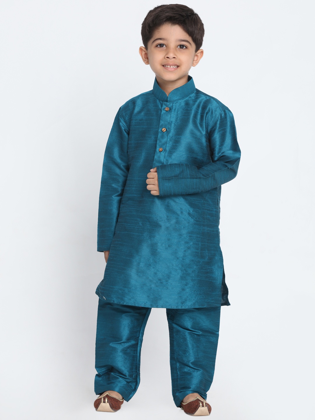 

VASTRAMAY Boys Teal Solid Cotton Silk Kurta with Trousers
