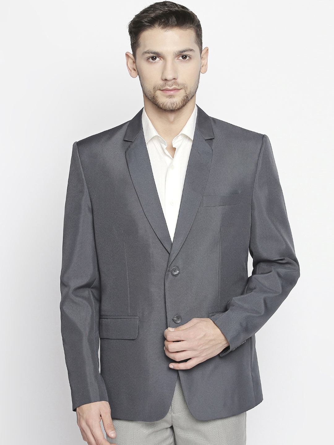 

Blacksmith Men Grey Solid Regular-Fit Single-Breasted Blazer