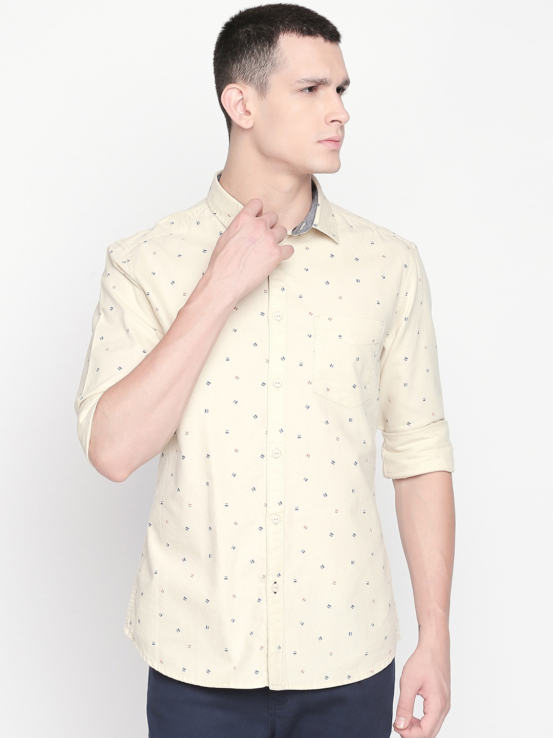 

Urban Ranger by pantaloons Men Beige Slim Fit Printed Casual Shirt