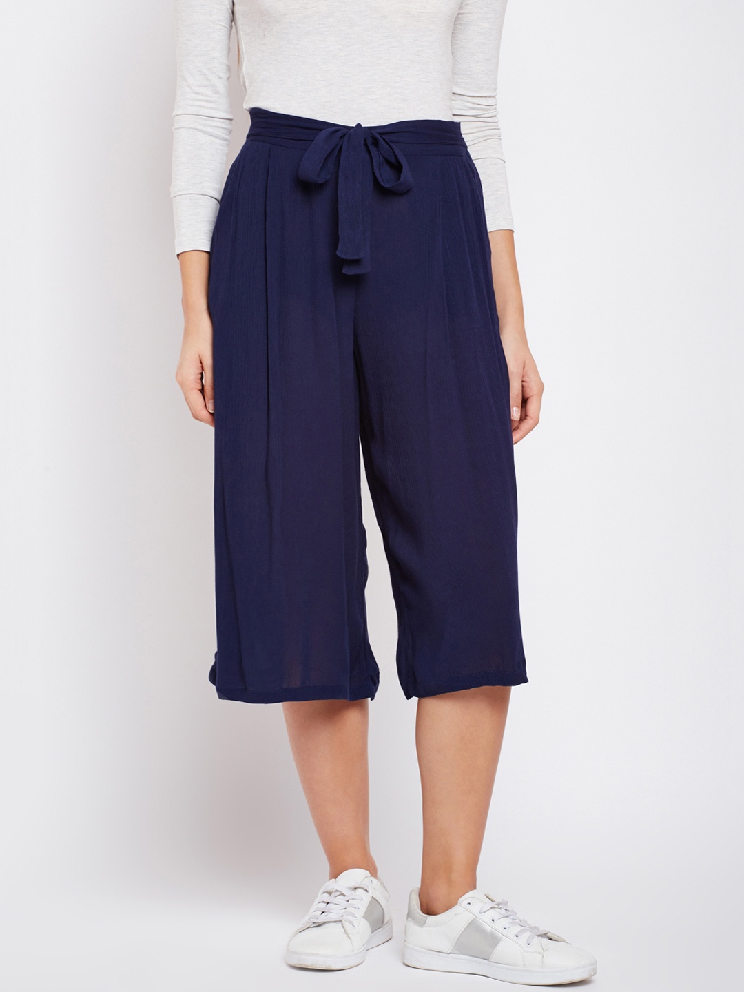 

Oxolloxo Women Navy Blue Relaxed Regular Fit Solid Culottes