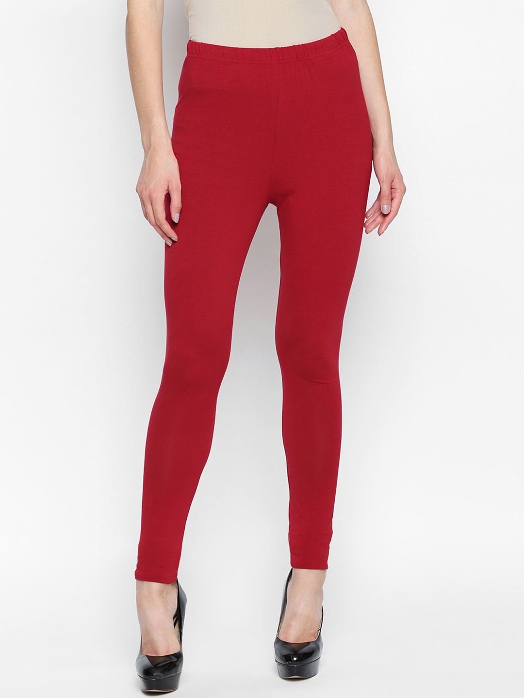 

RANGMANCH BY PANTALOONS Women Maroon Solid Churidar-Length Leggings