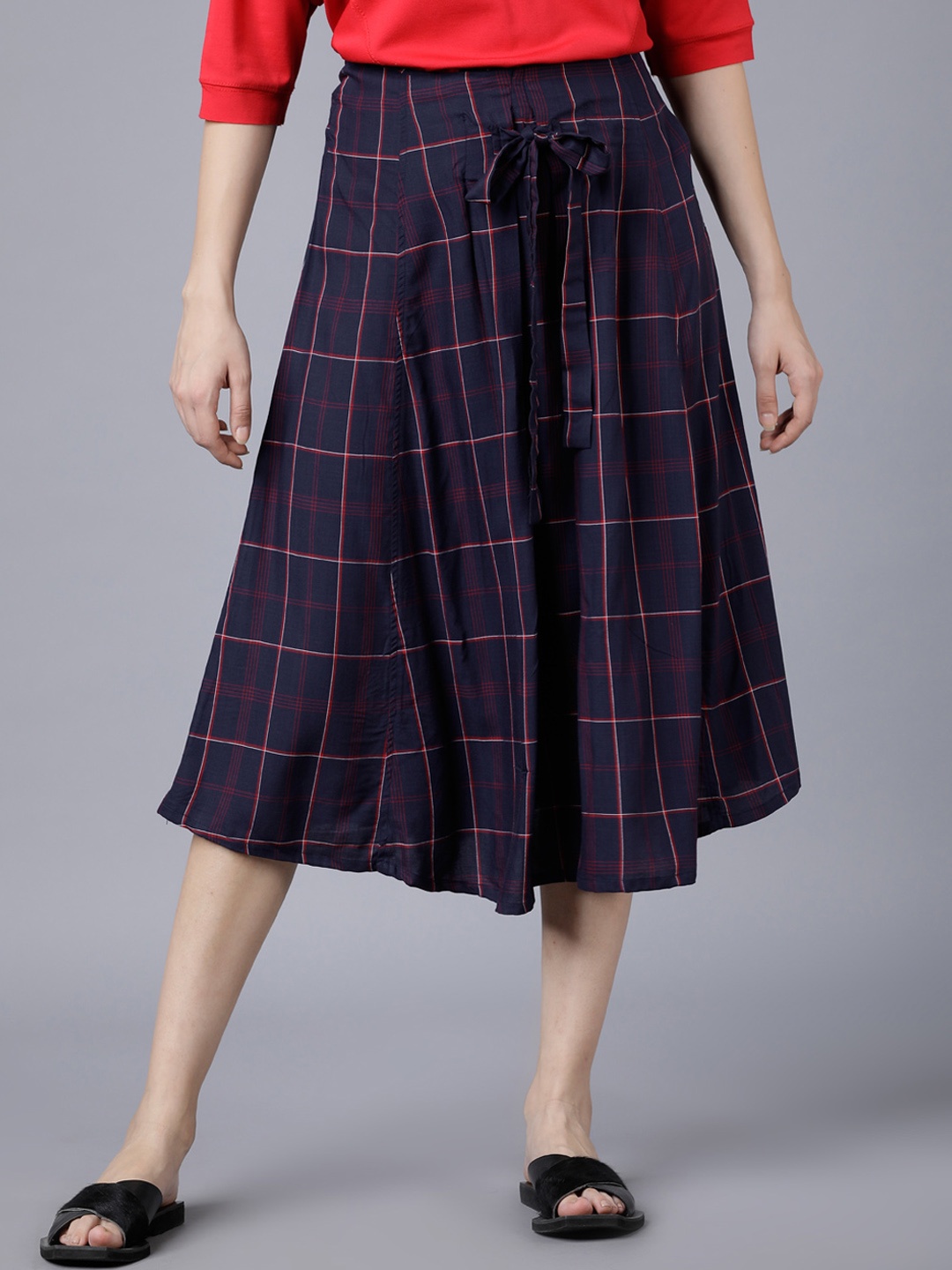 

Tokyo Talkies Women Navy Blue & Pink Checked A-Line Skirt