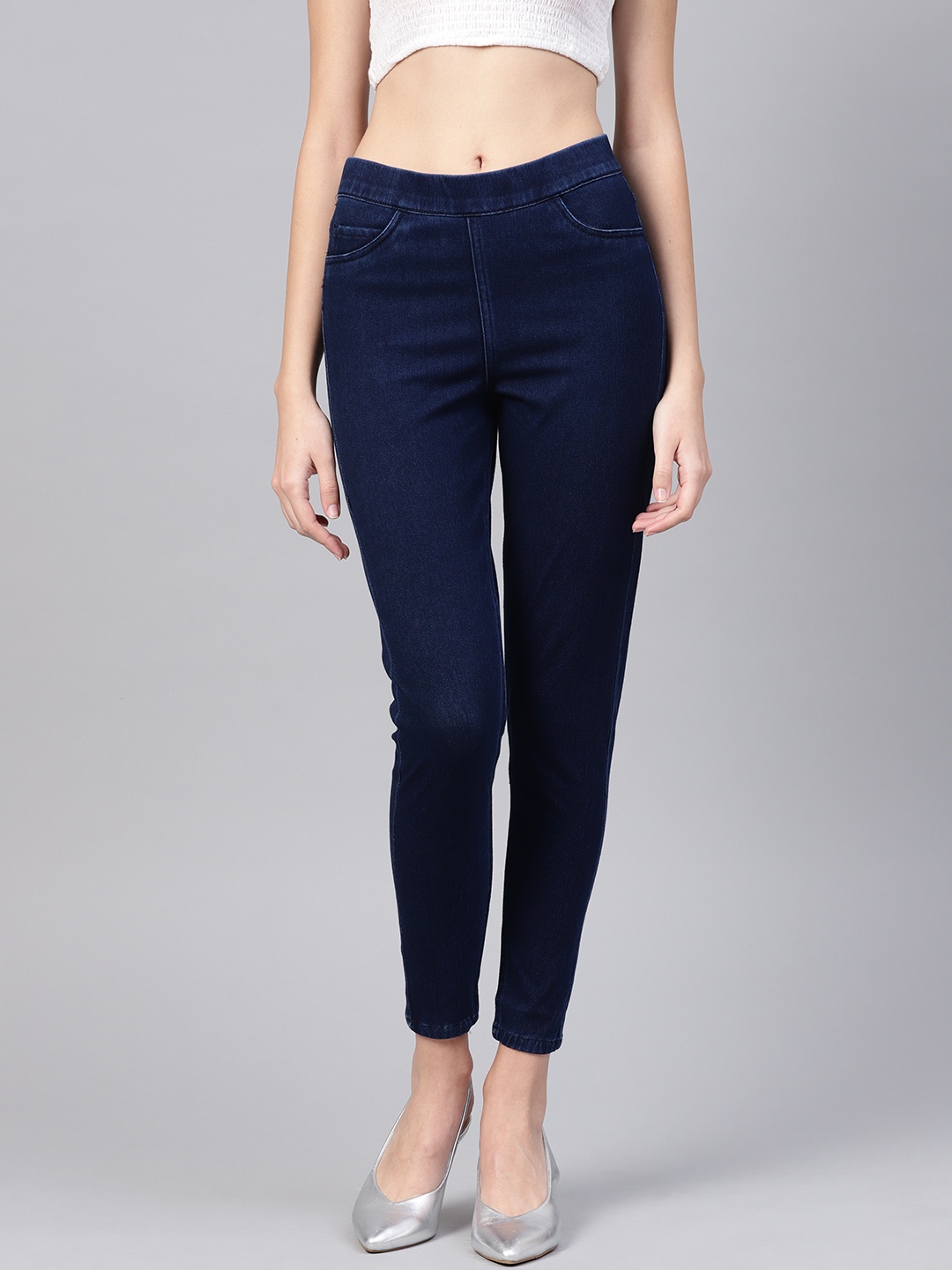 

W Women Navy Blue Solid Cropped Jeggings