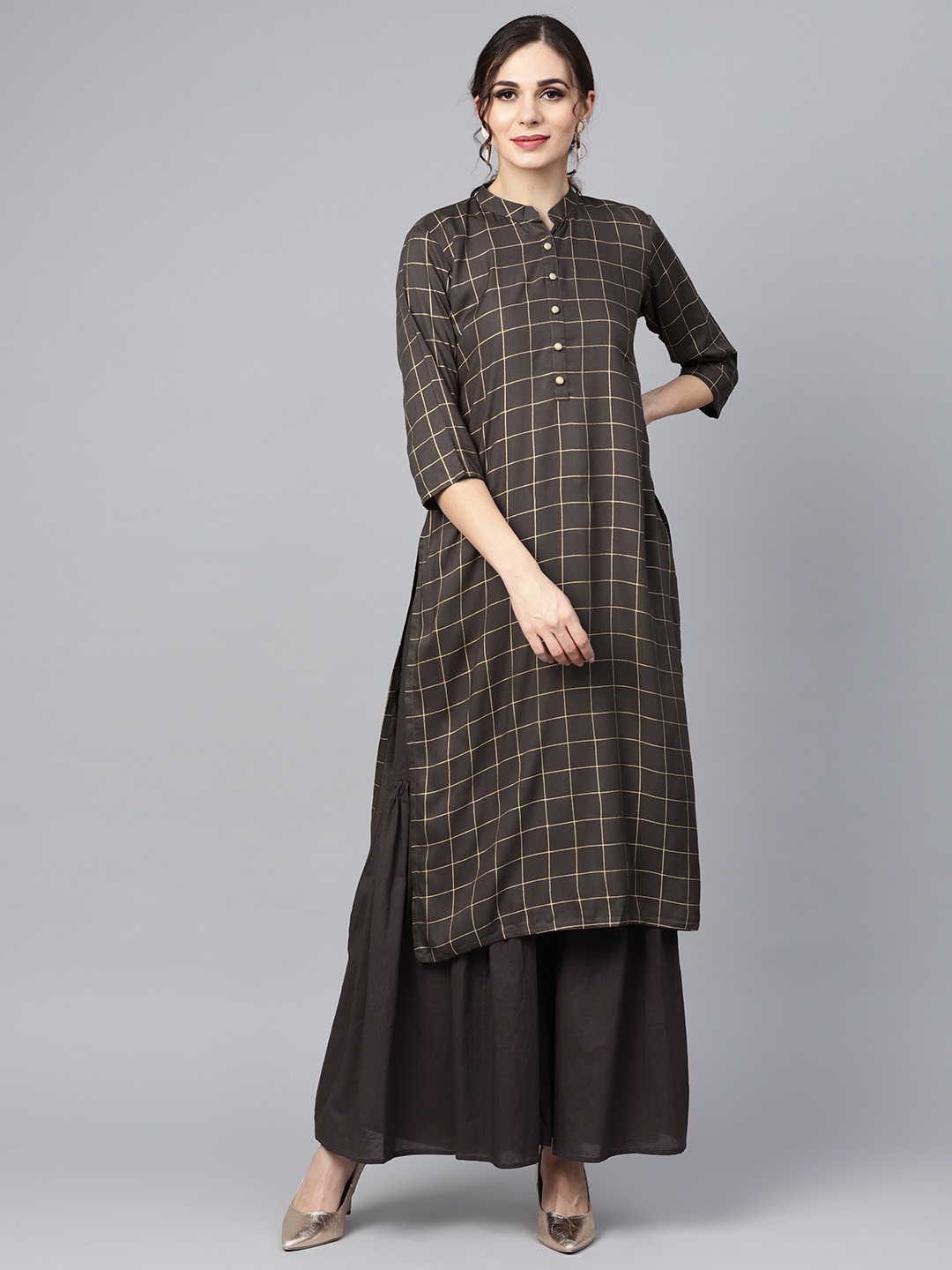 

Nayo Women Charcoal Grey Checked Kurta with Sharara