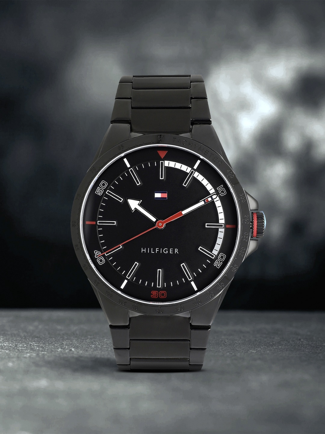 

Tommy Hilfiger Men Black Analogue Watch TH1791525