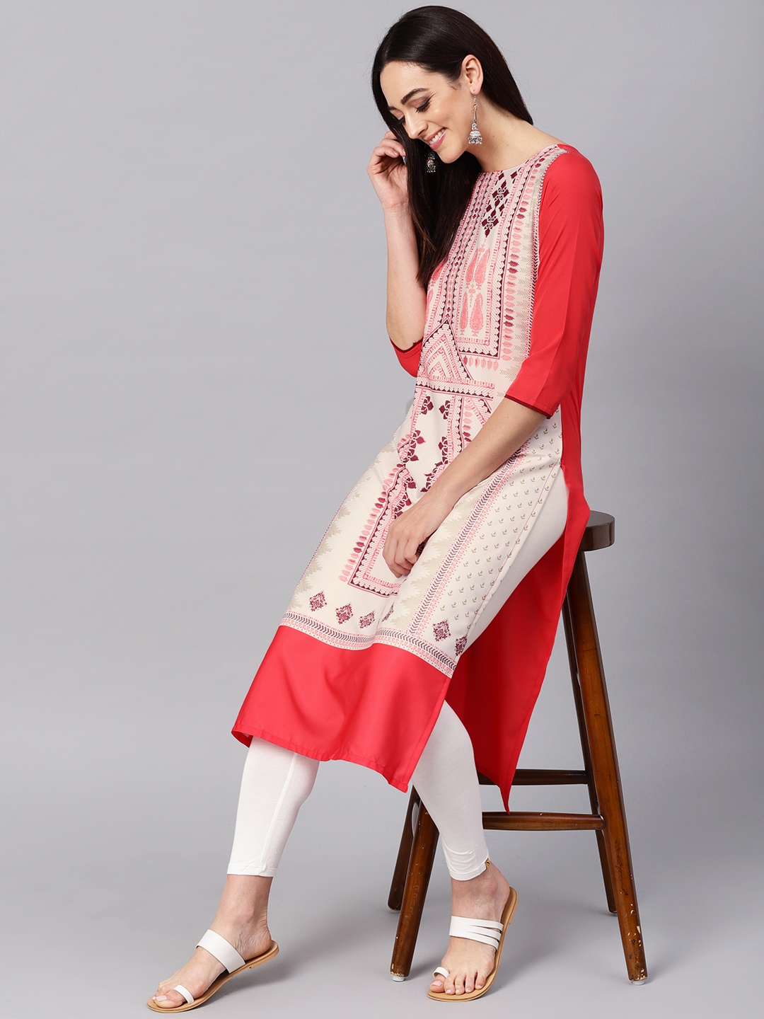 

AHIKA Women Off-White & Coral Pink Printed Straight Kurta