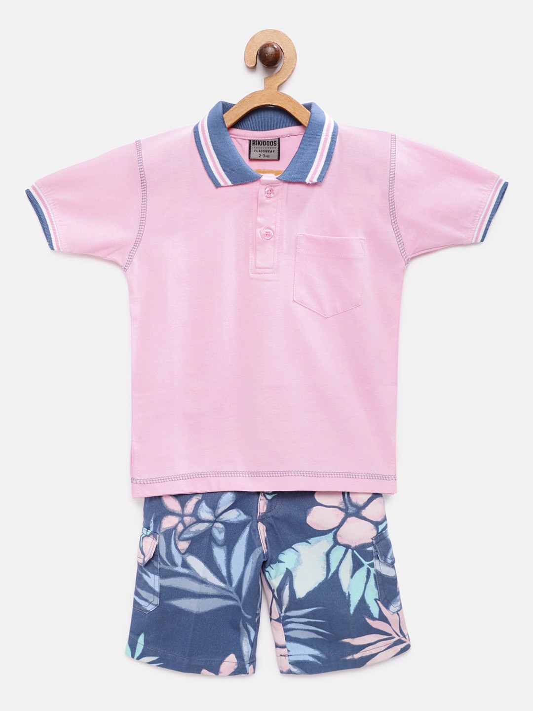 

RIKIDOOS Boys Pink & Blue Solid T-shirt with Shorts