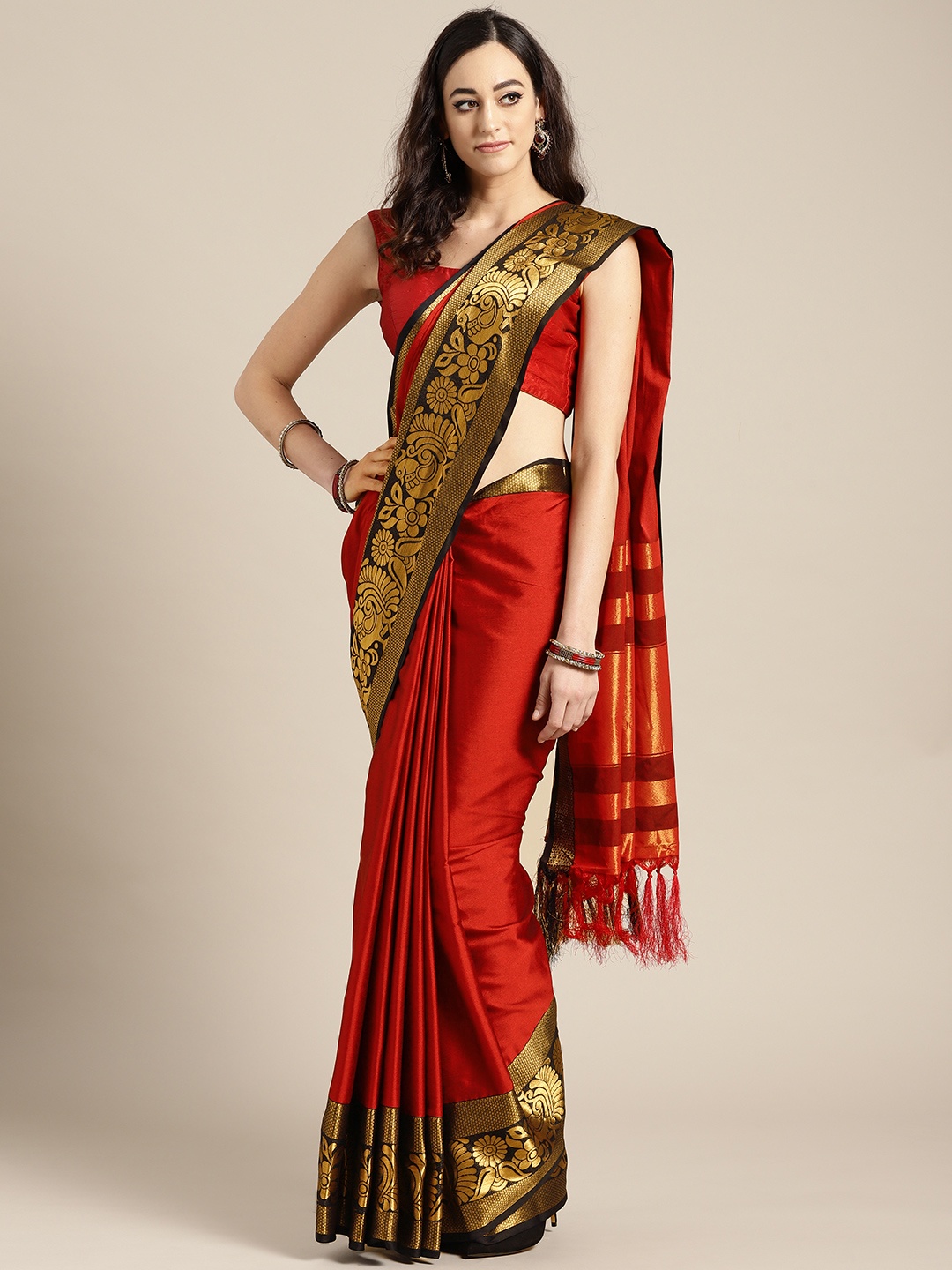 

Rajesh Silk Mills Red & Black Solid Saree