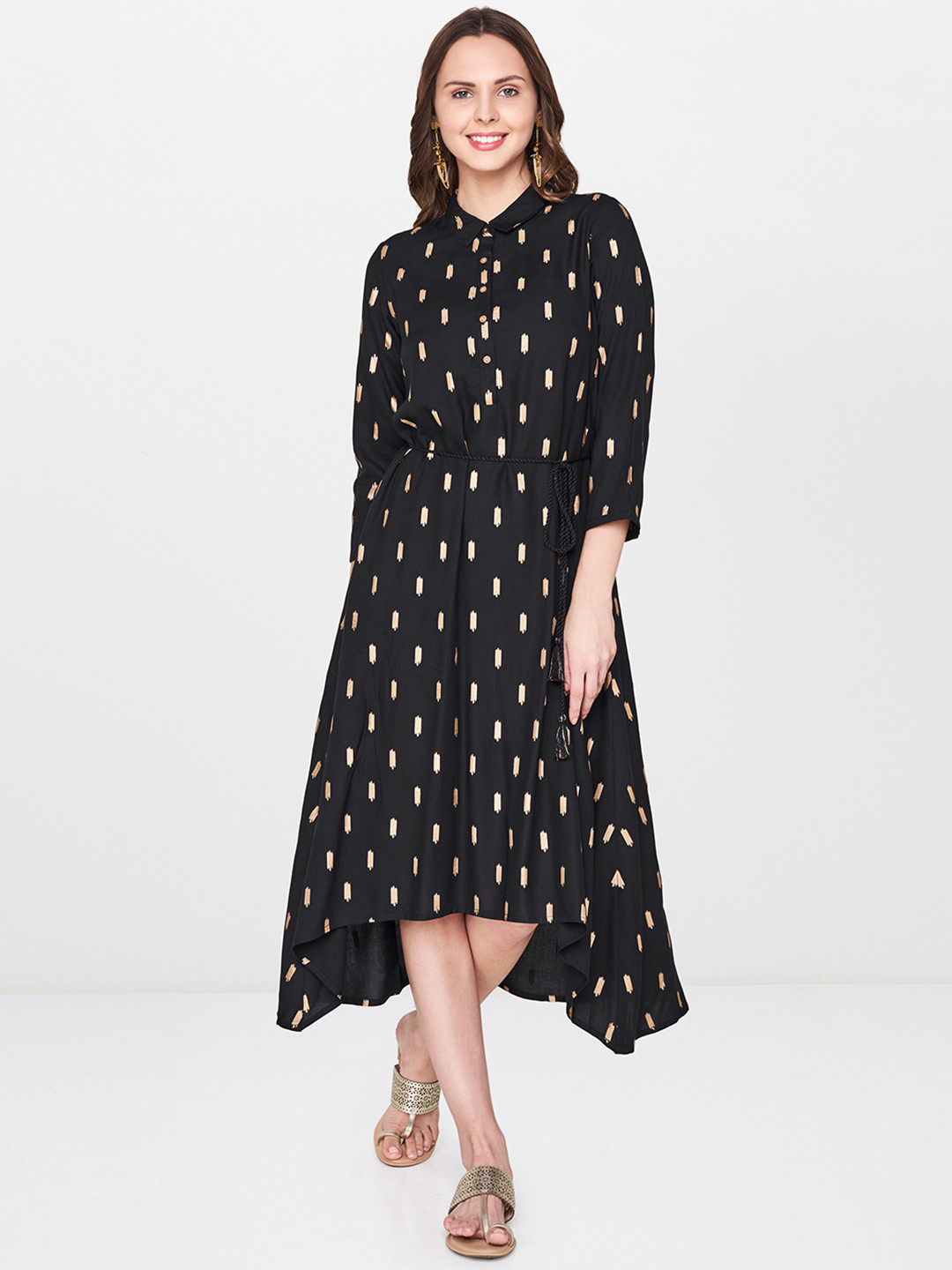 

Global Desi Women Black & Gold-Coloured Printed Fit and Flare Dress