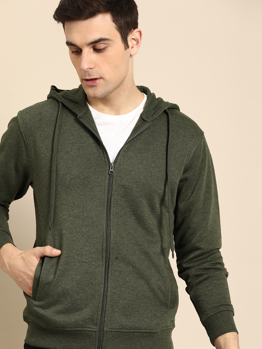 

ether Men Olive Green Solid Hooded Sweatshirt