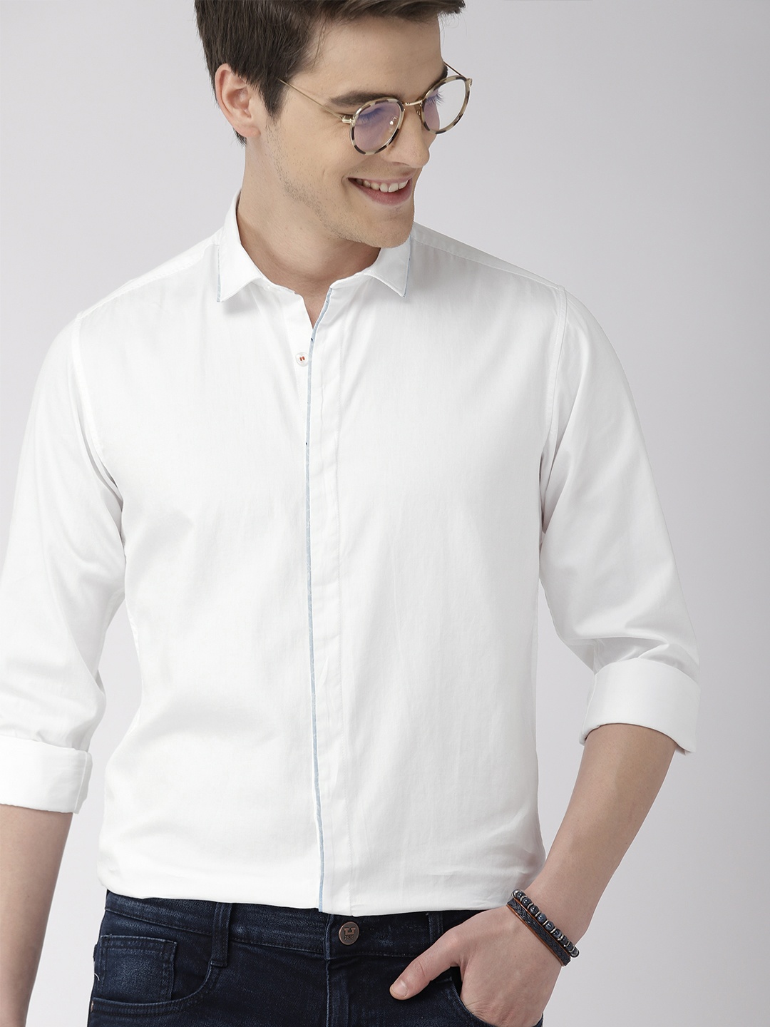 

Mast & Harbour Men White Regular Fit Solid Casual Shirt