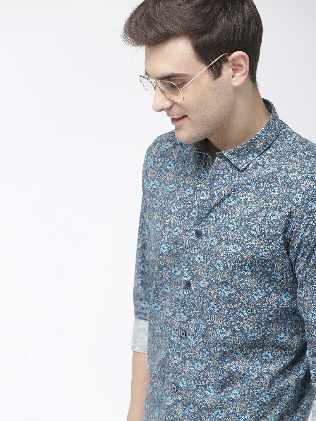 

Mast & Harbour Men Blue & Grey Regular Fit Printed Casual Shirt