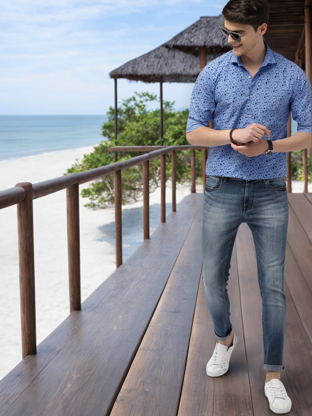 

Mast & Harbour Men Blue Printed Casual Shirt