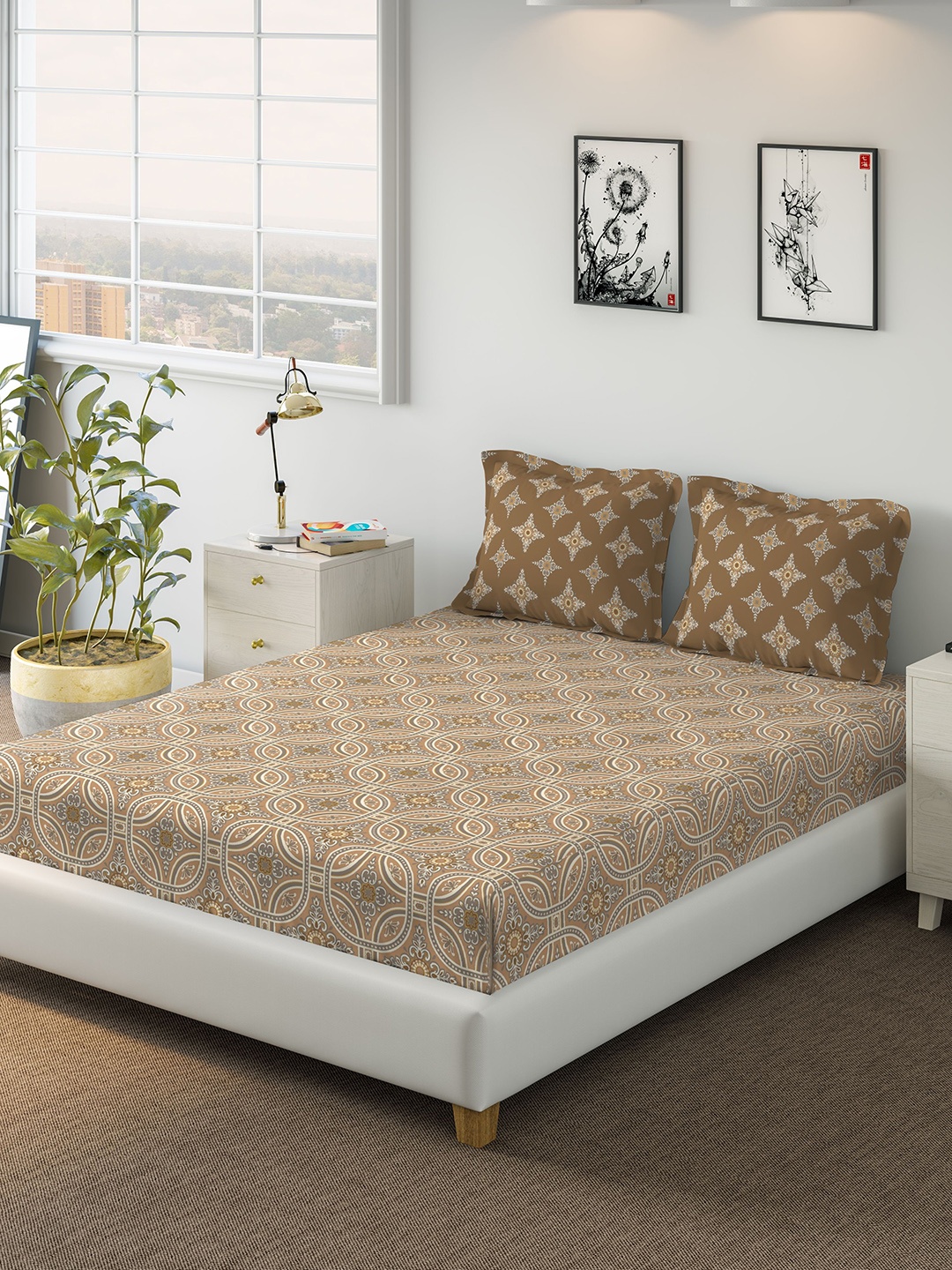 

DDecor Brown Printed 144 TC Cotton Queen Bedsheet with 2 Pillow Covers