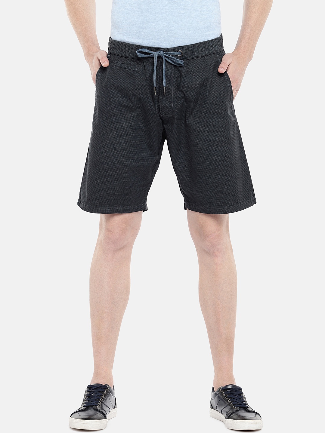 

Globus Men Blue Self Design Regular Fit Regular Shorts