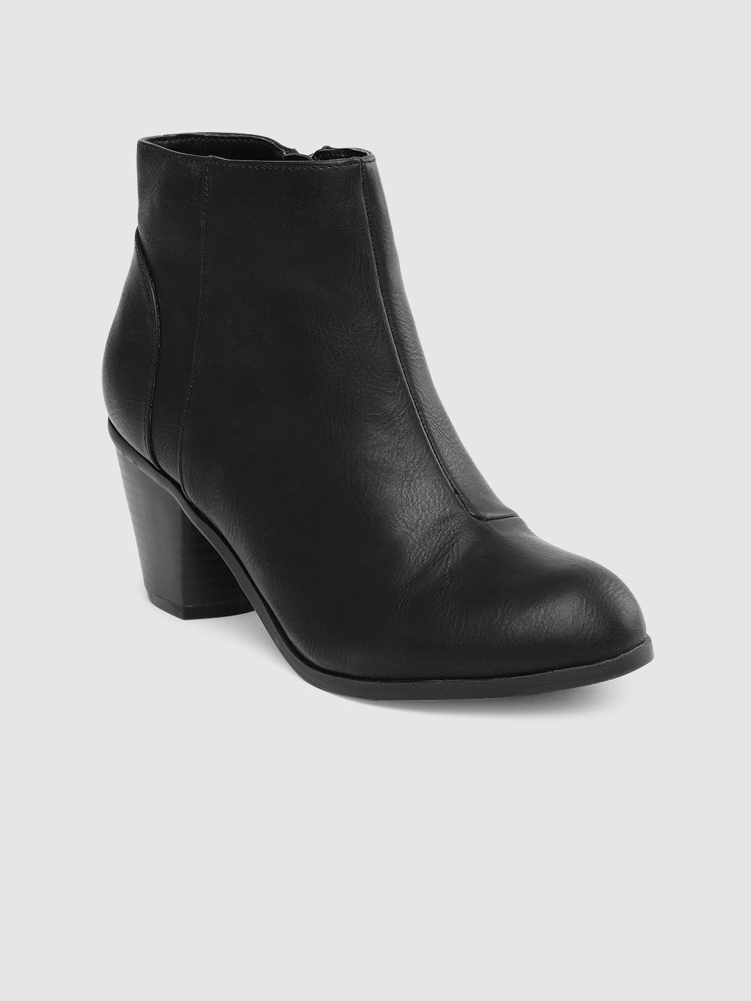 

Vero Moda Women Black Solid Heeled Boots