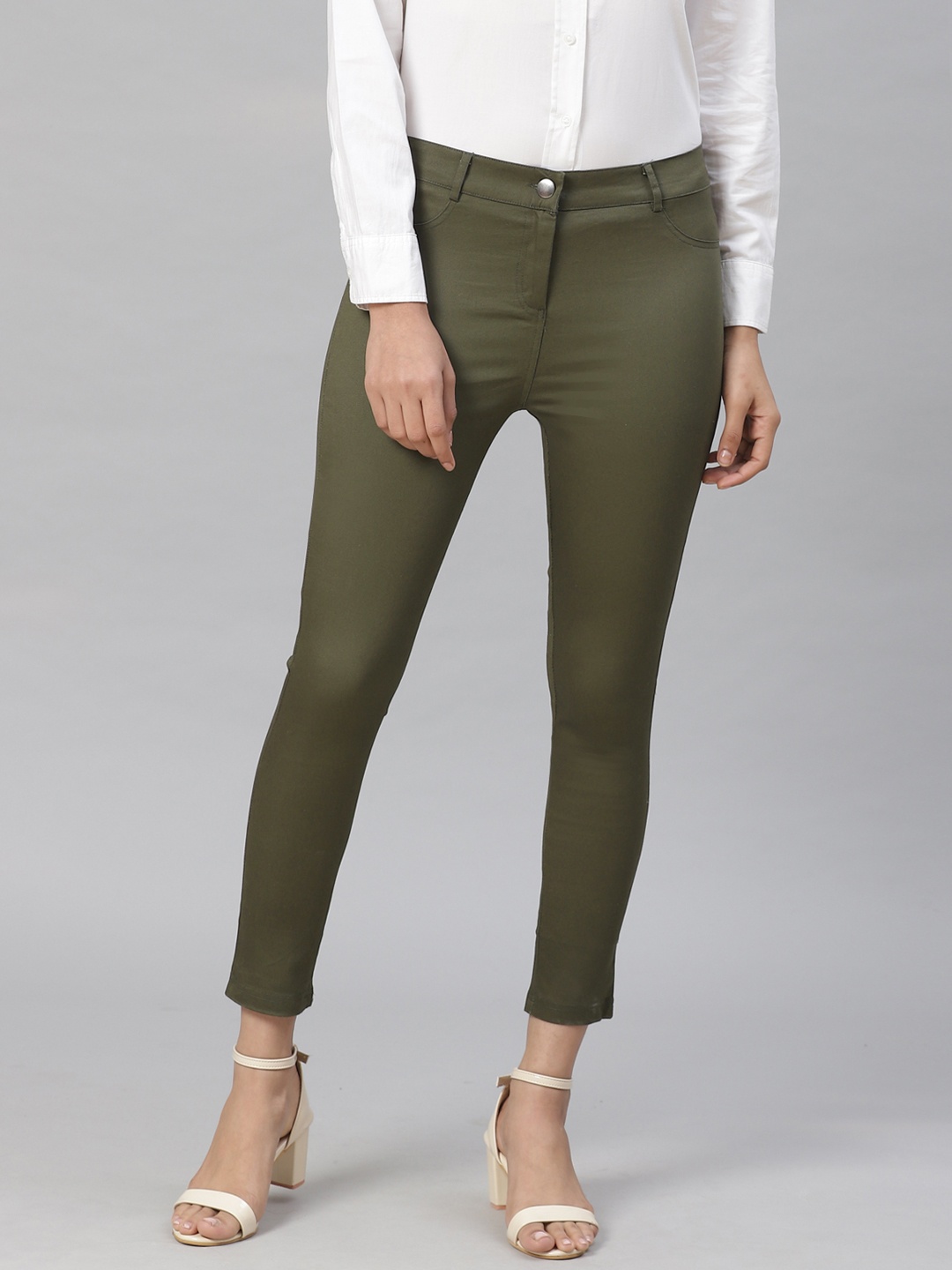 

Aurelia Women Olive Green Solid Cropped Jeggings