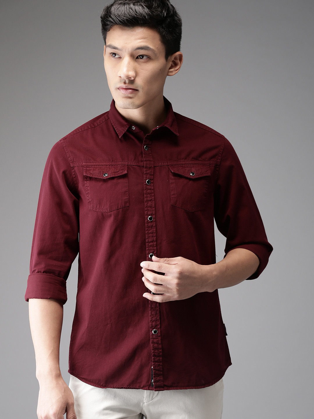 

THE BEAR HOUSE Men Maroon Slim Fit Solid Casual Shirt