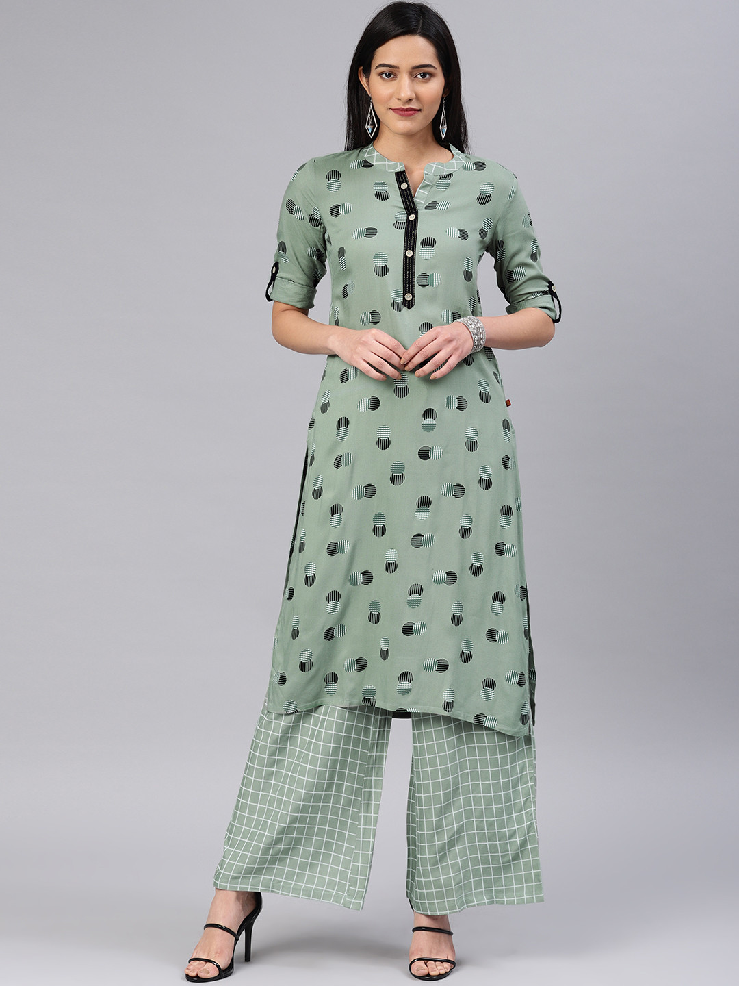 

Alena Women Green & Black Printed Kurta with Palazzos
