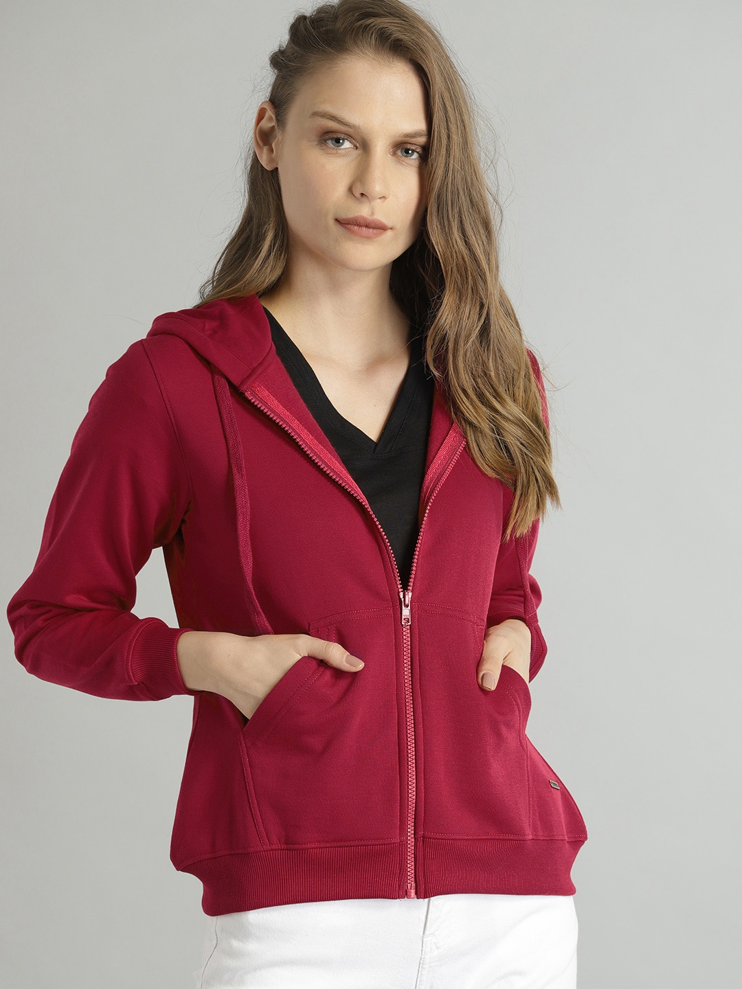

The Roadster Lifestyle Co Women Magenta Pink Solid Hooded Sweatshirt
