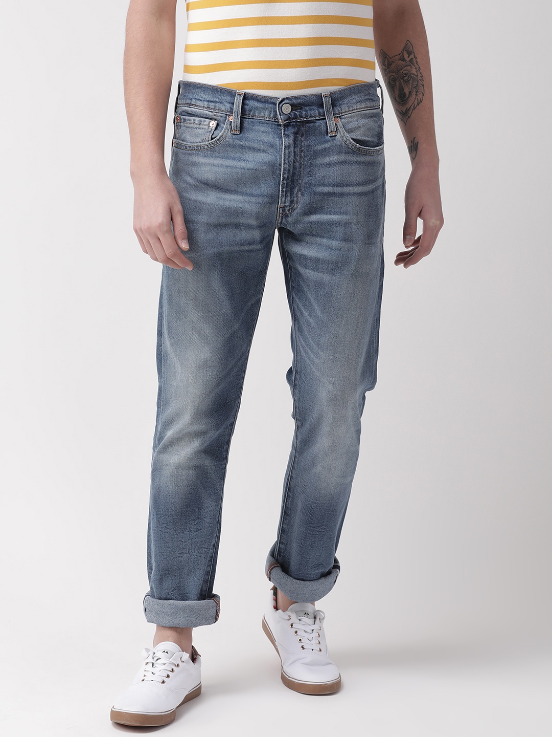 

Levis Men Blue Slim Fit Mid-Rise Clean Look Stretchable Jeans 511