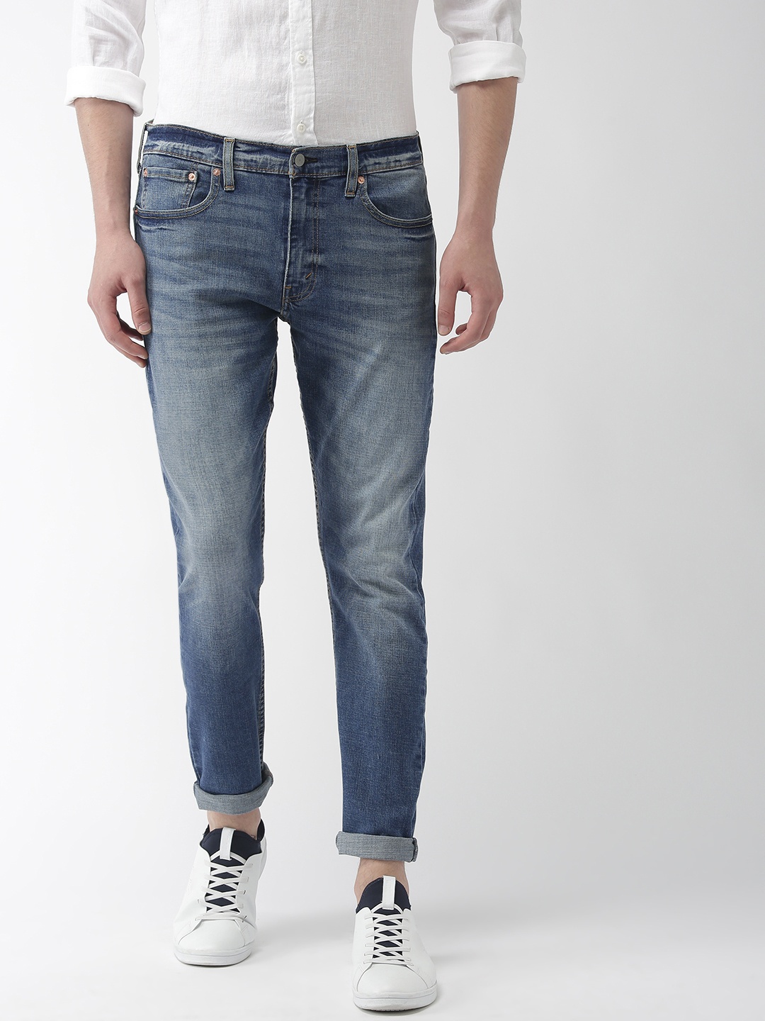 

Levis Men Blue Slim Tapered Fit Mid-Rise Clean Look Stretchable Jeans 512