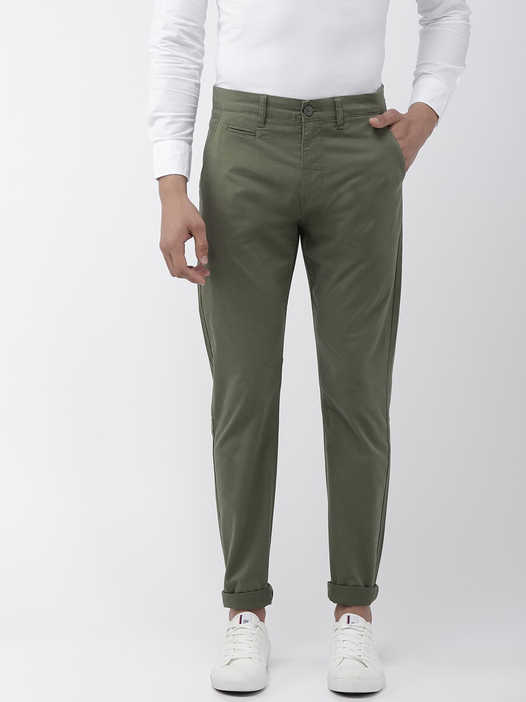 

Levis Men Olive Green 512 Slim Tapered Fit Solid Regular Trousers