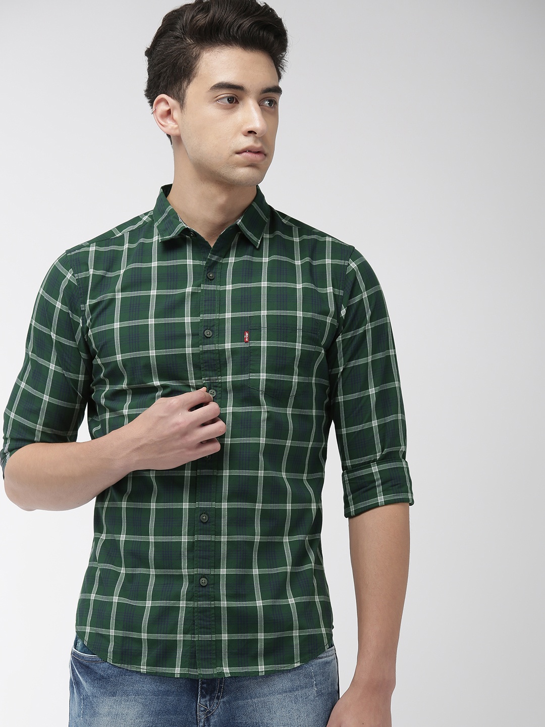 

Levis Men Green & Navy Blue Slim Fit Checked Casual Shirt
