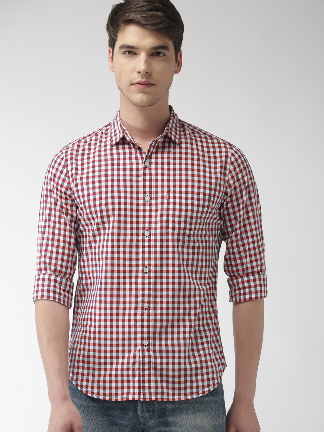 

Levis Men Red & White Slim Fit Checked Casual Shirt