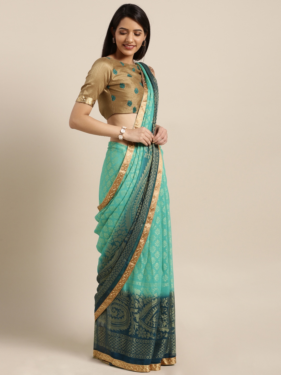

Shaily Green Printed Cotton Blend Saree